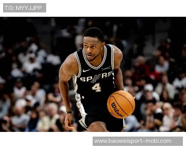 文班亚马全场表现抢眼尽管球队失利依然砍下32分7篮板5盖帽精彩表现令人赞叹